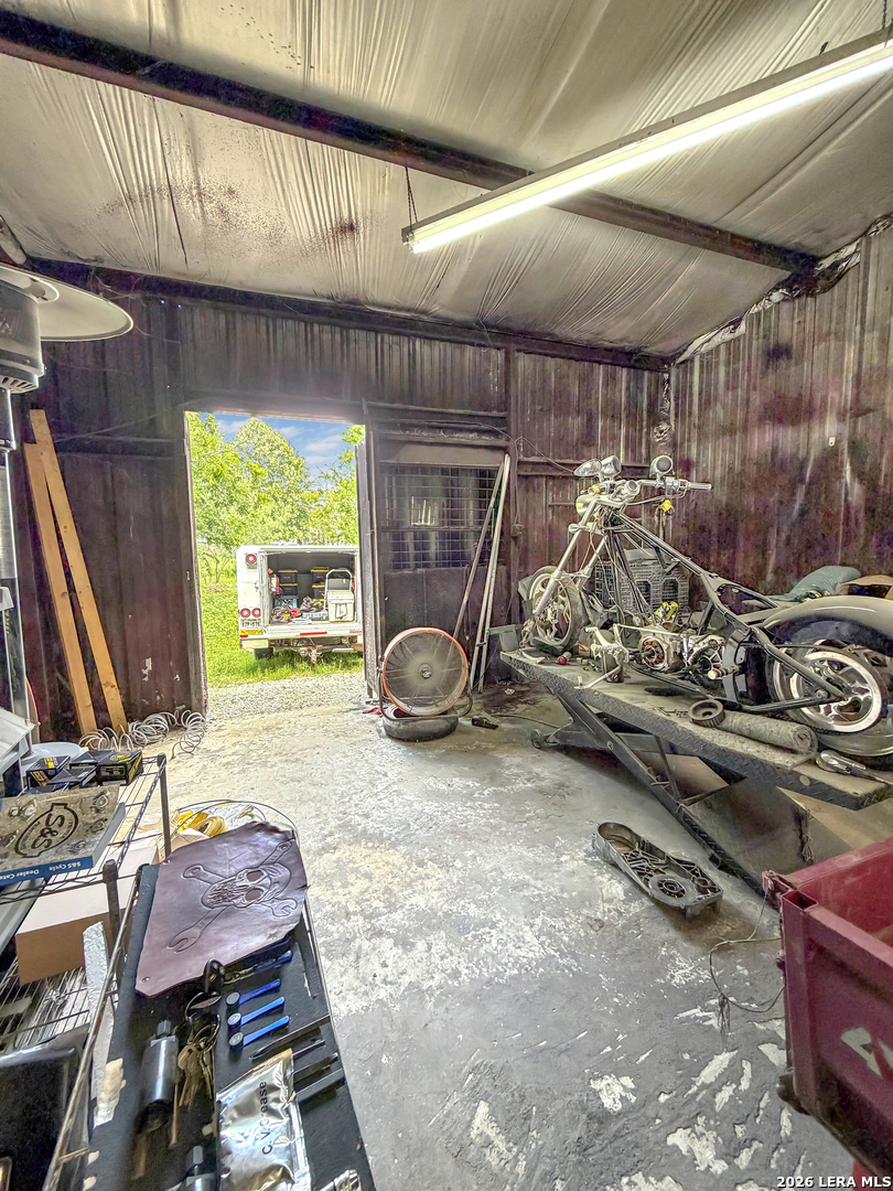 main property photo 18