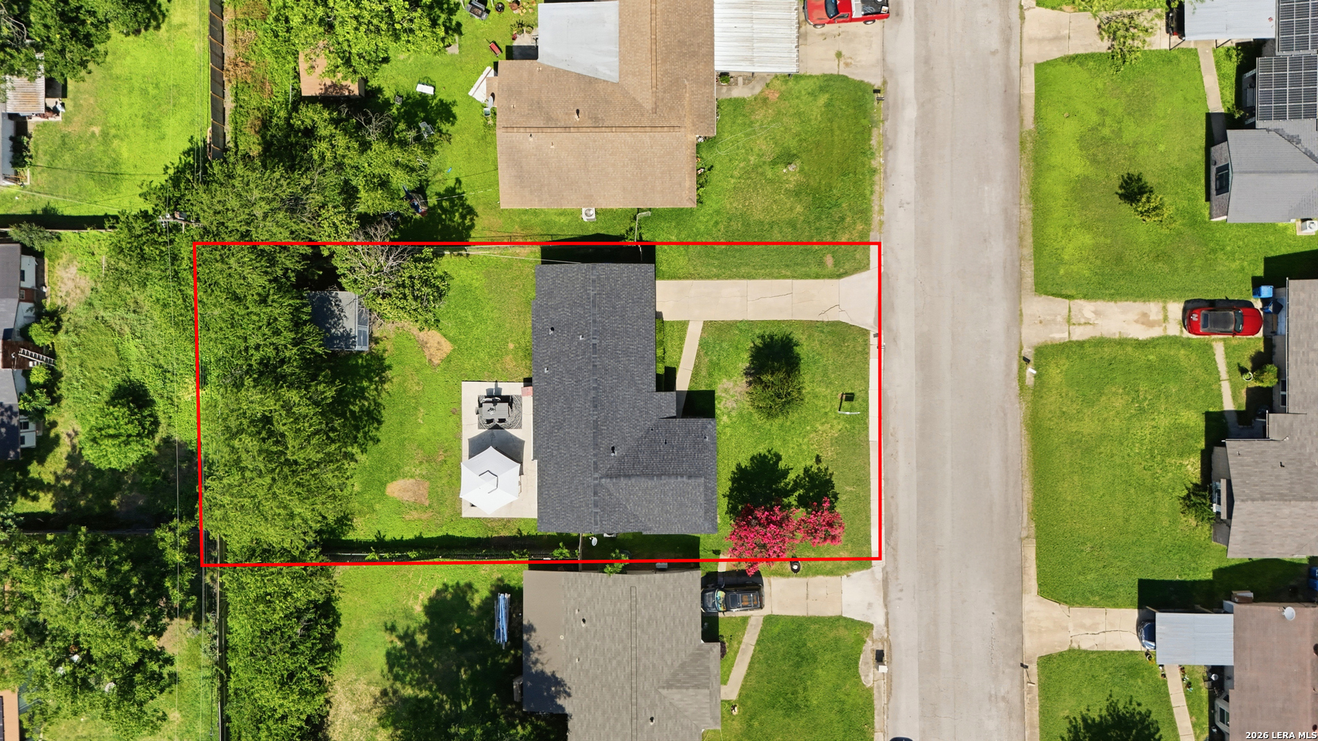 main property photo 38