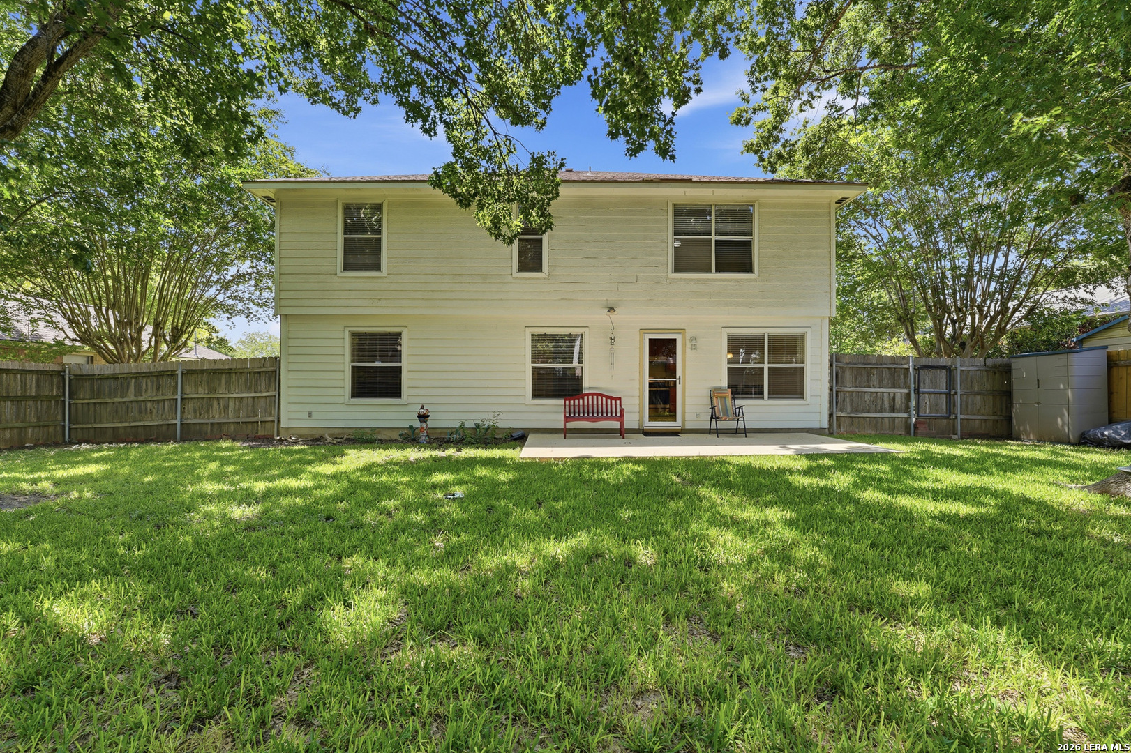 main property photo 32