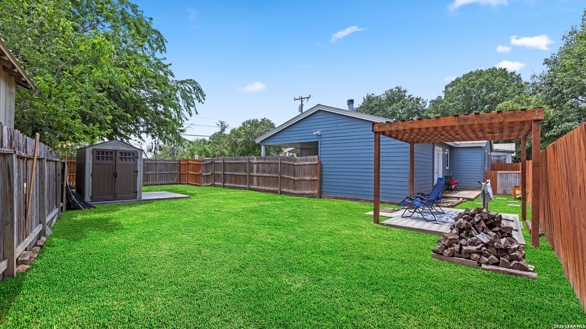 main property photo 22
