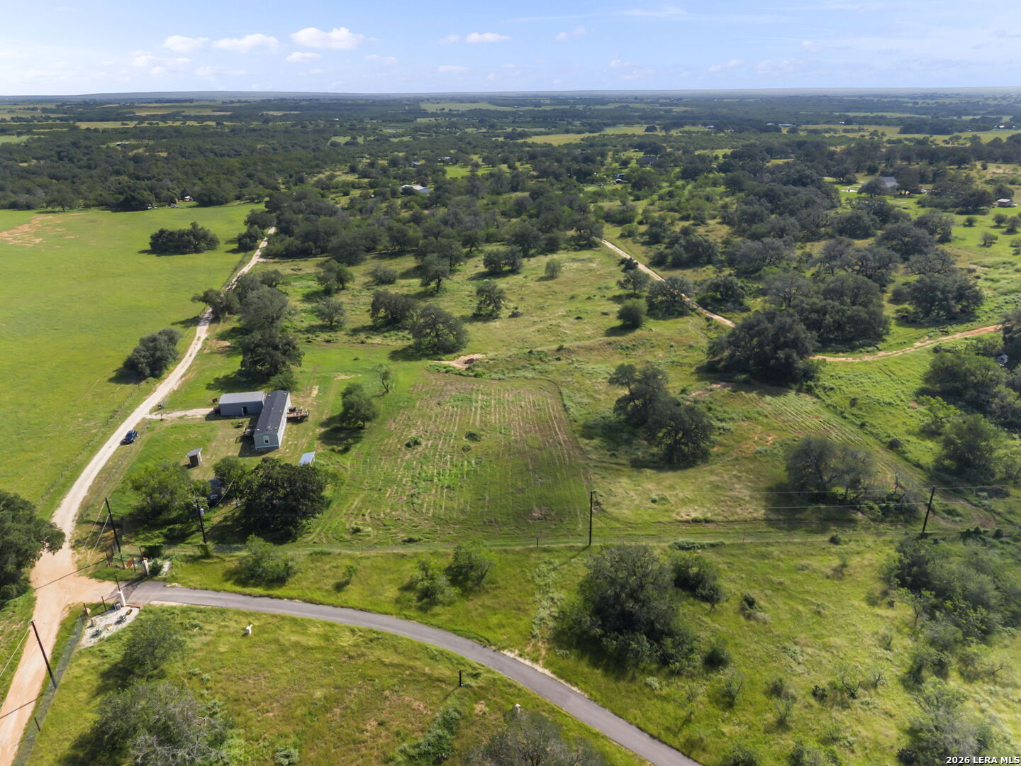 main property photo 33