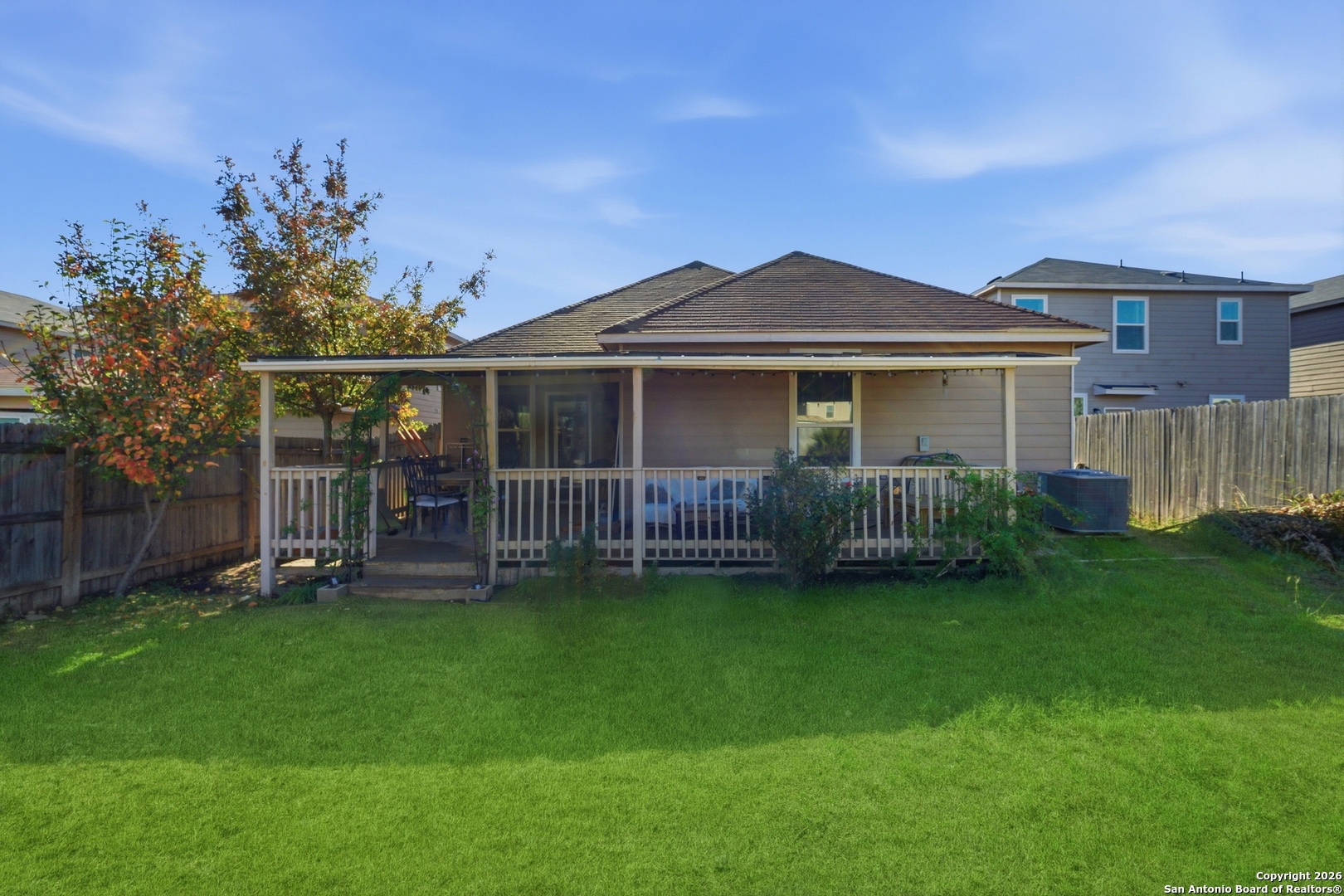 main property photo 20