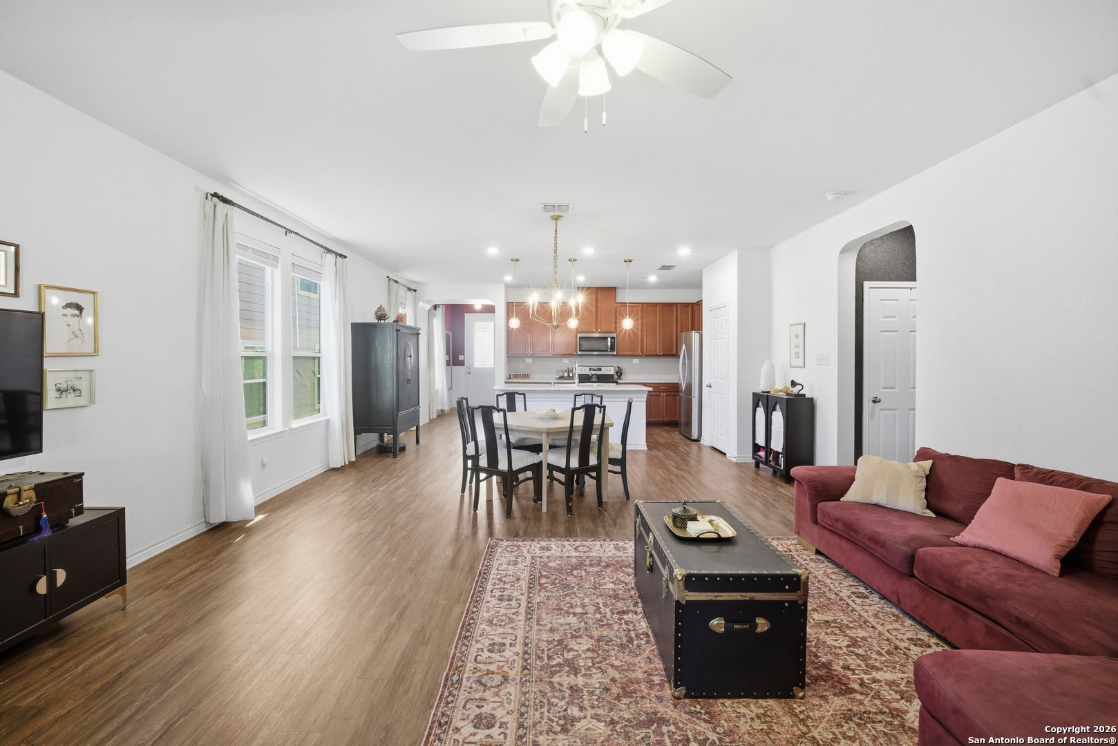 main property photo 9