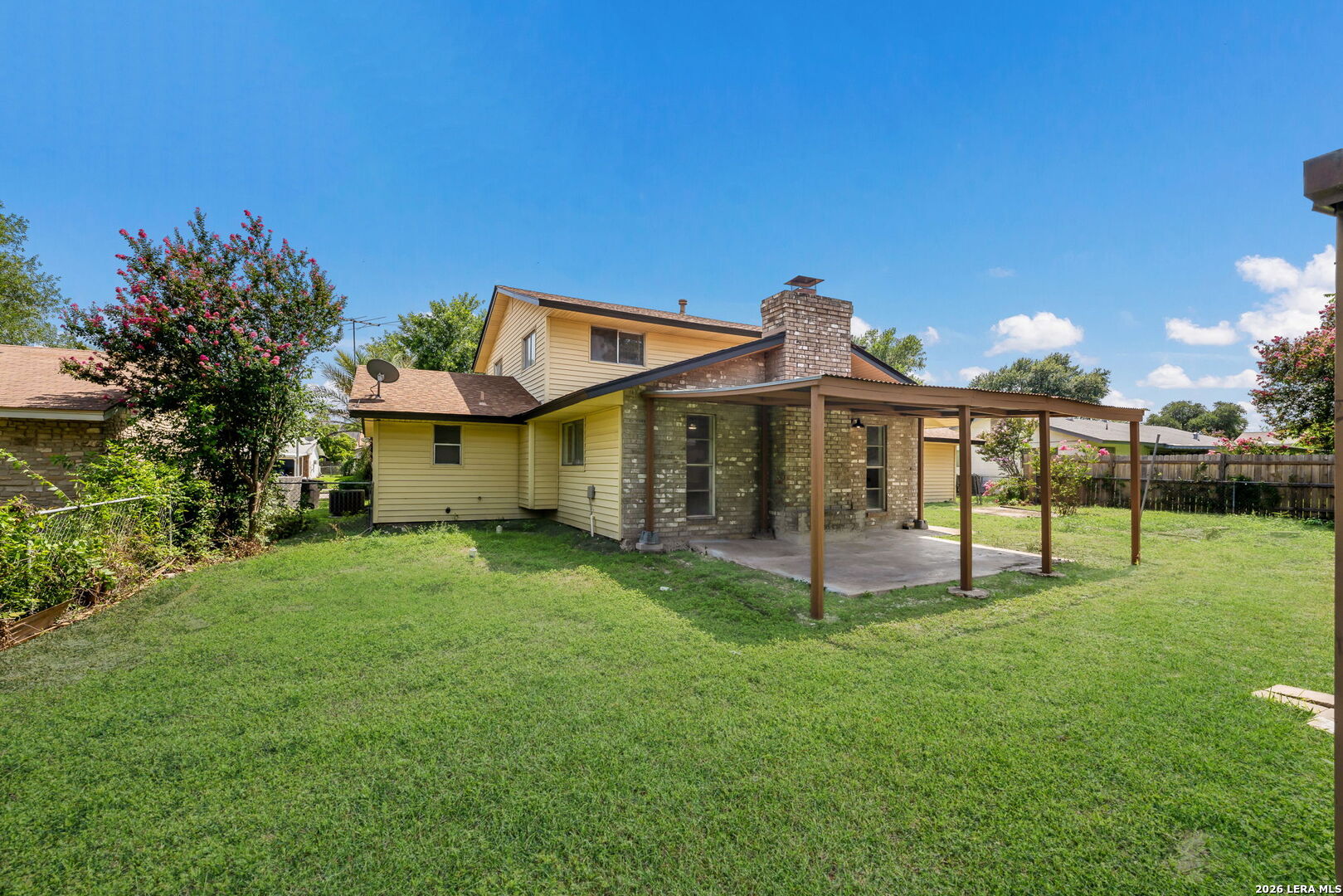 main property photo 36