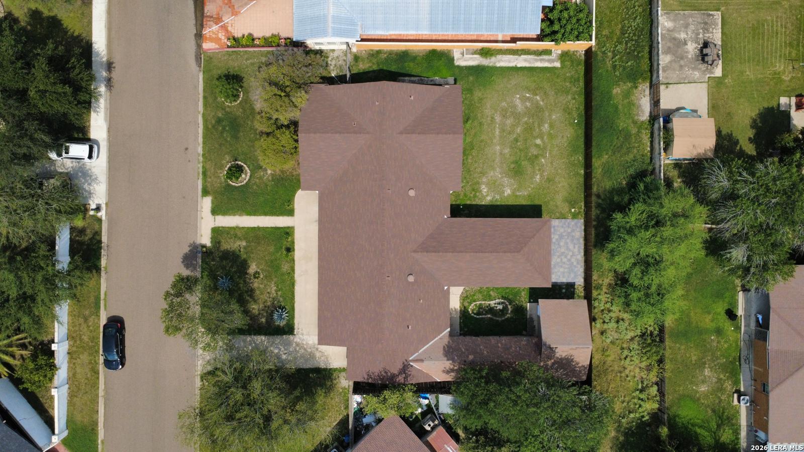 main property photo 38