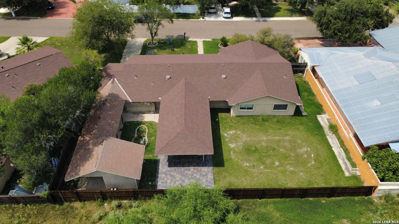 main property photo 41