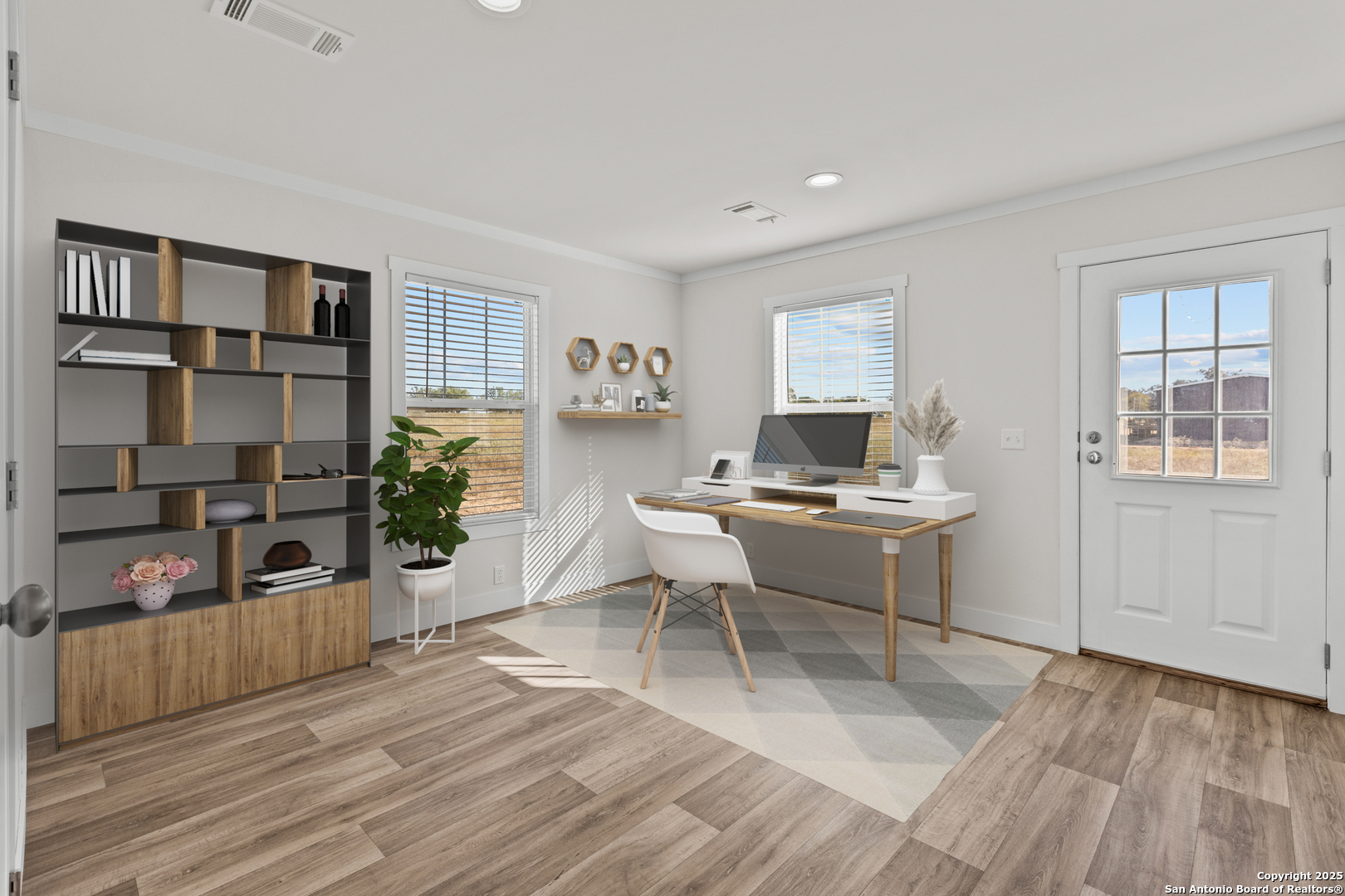 main property photo 17