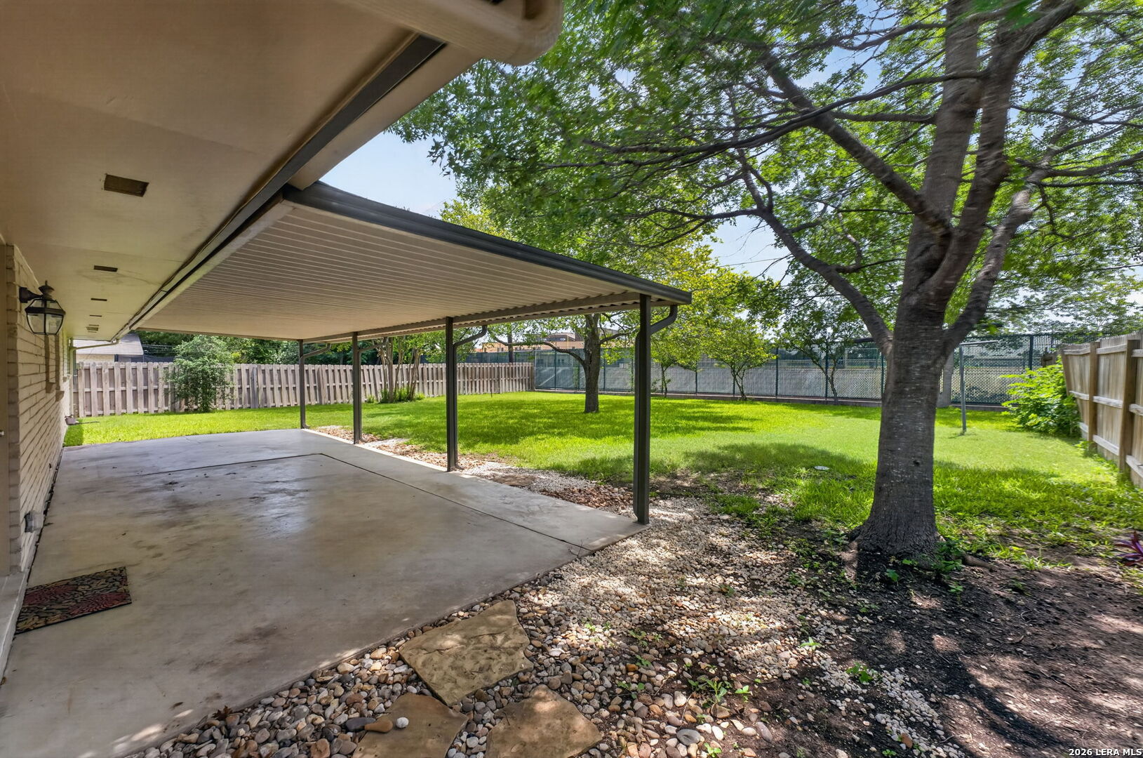 main property photo 41