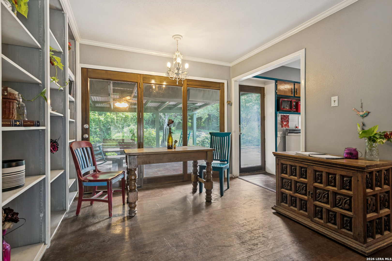 main property photo 5