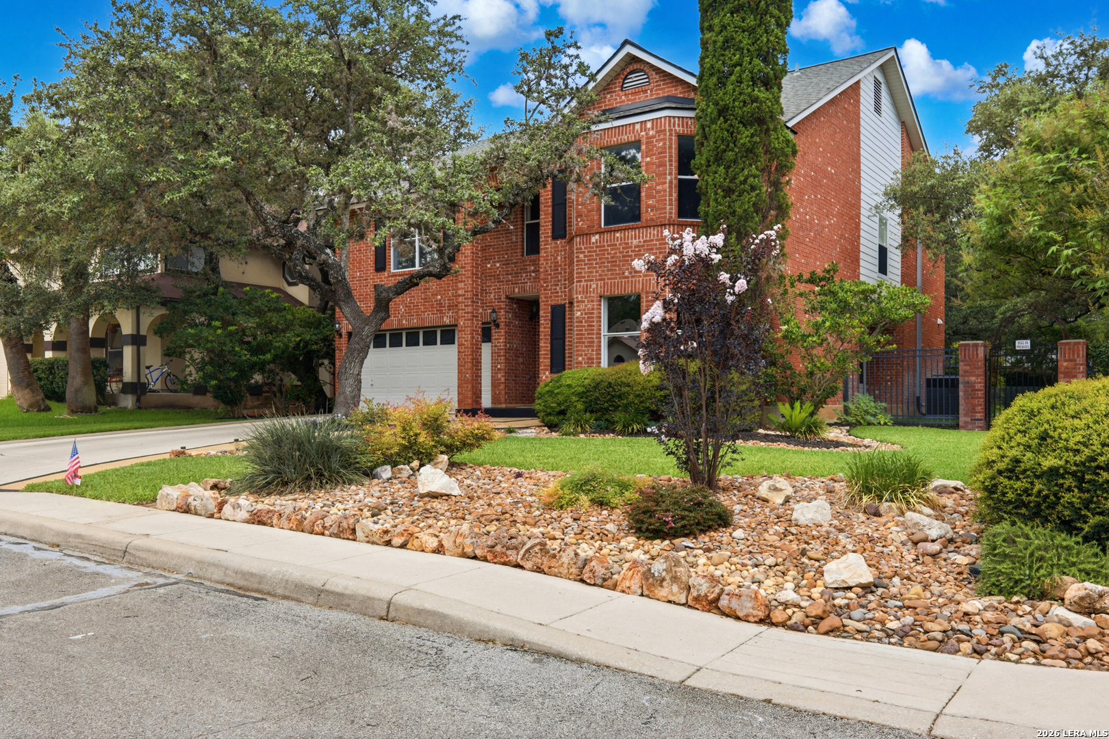 main property photo 15