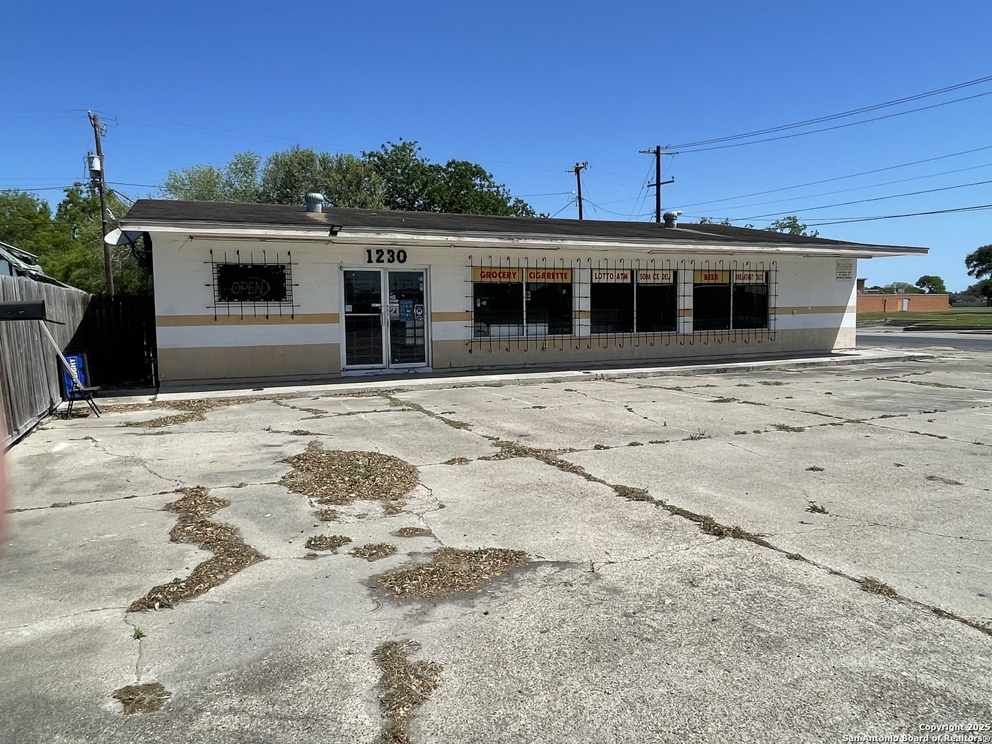 main property photo 15