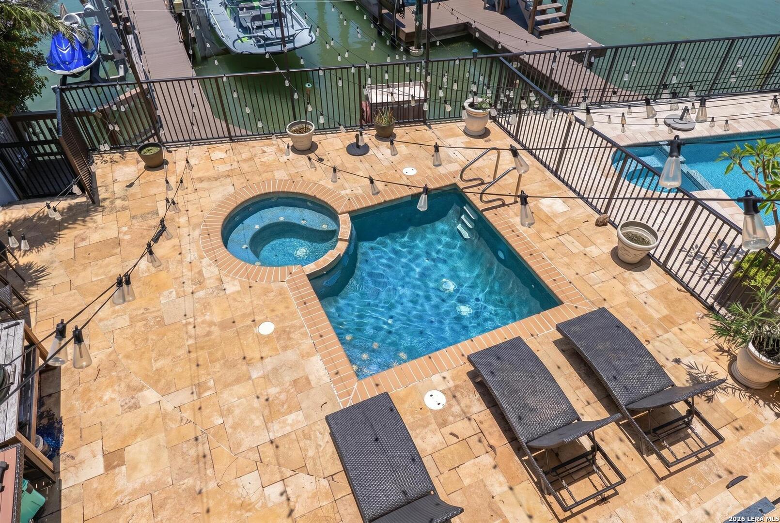 main property photo 20