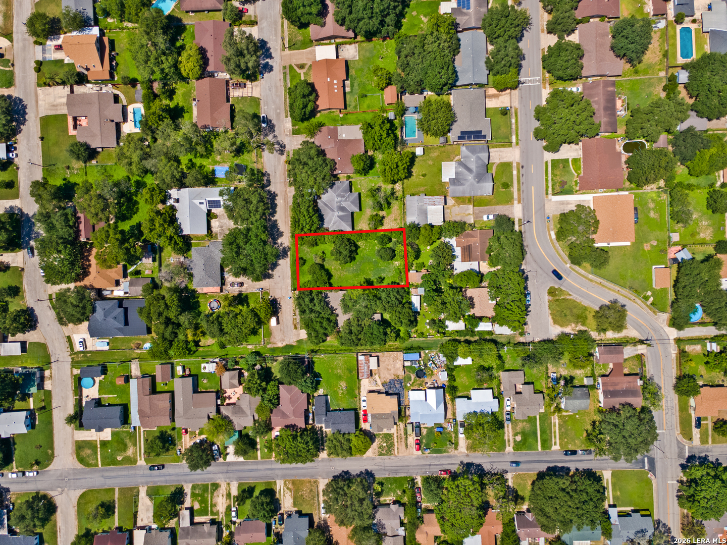 main property photo 3