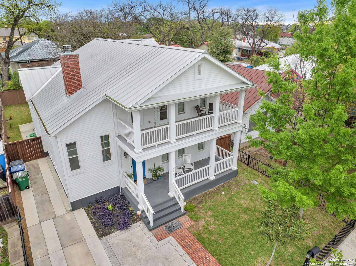 main property photo 47
