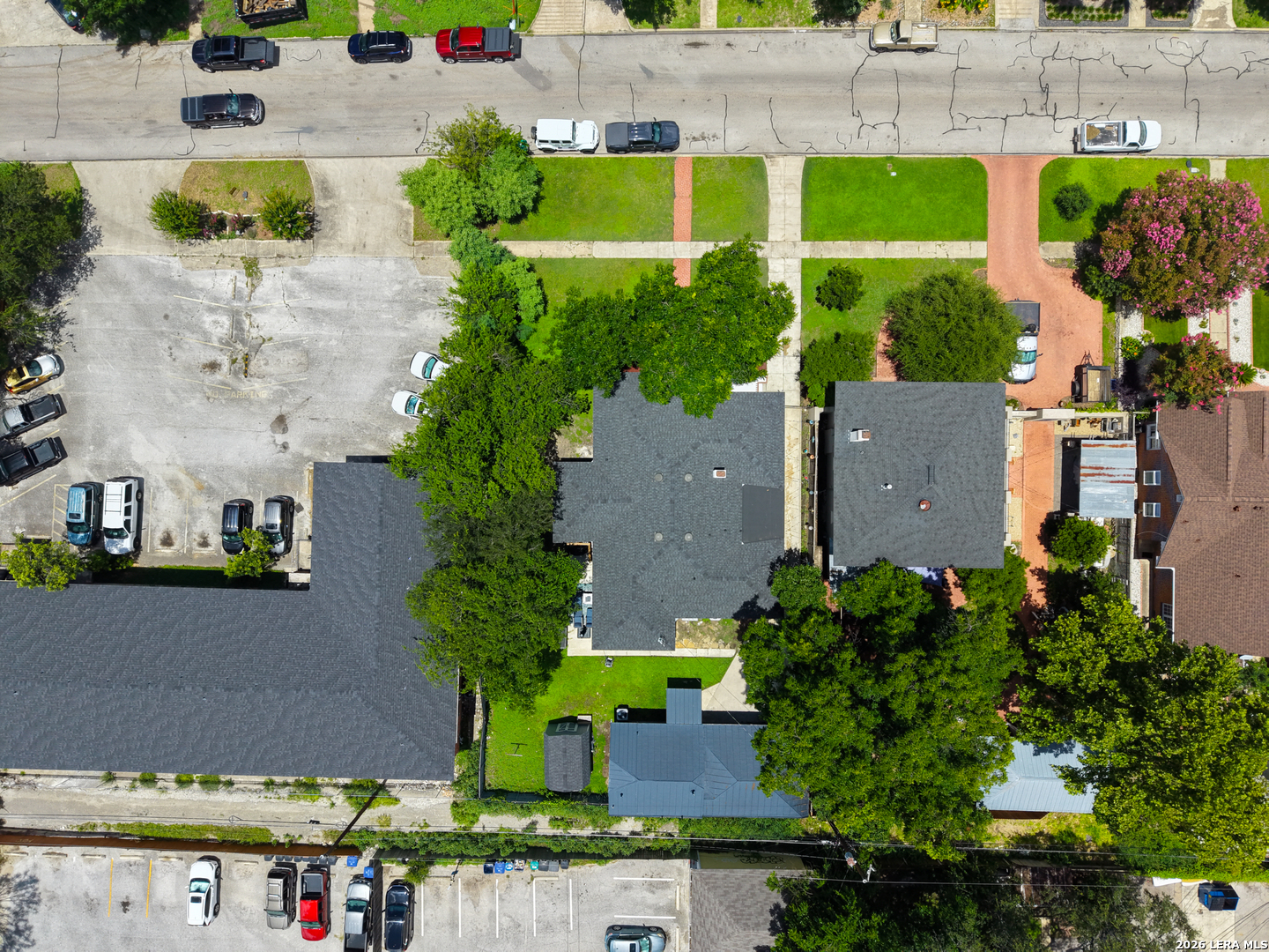 main property photo 38
