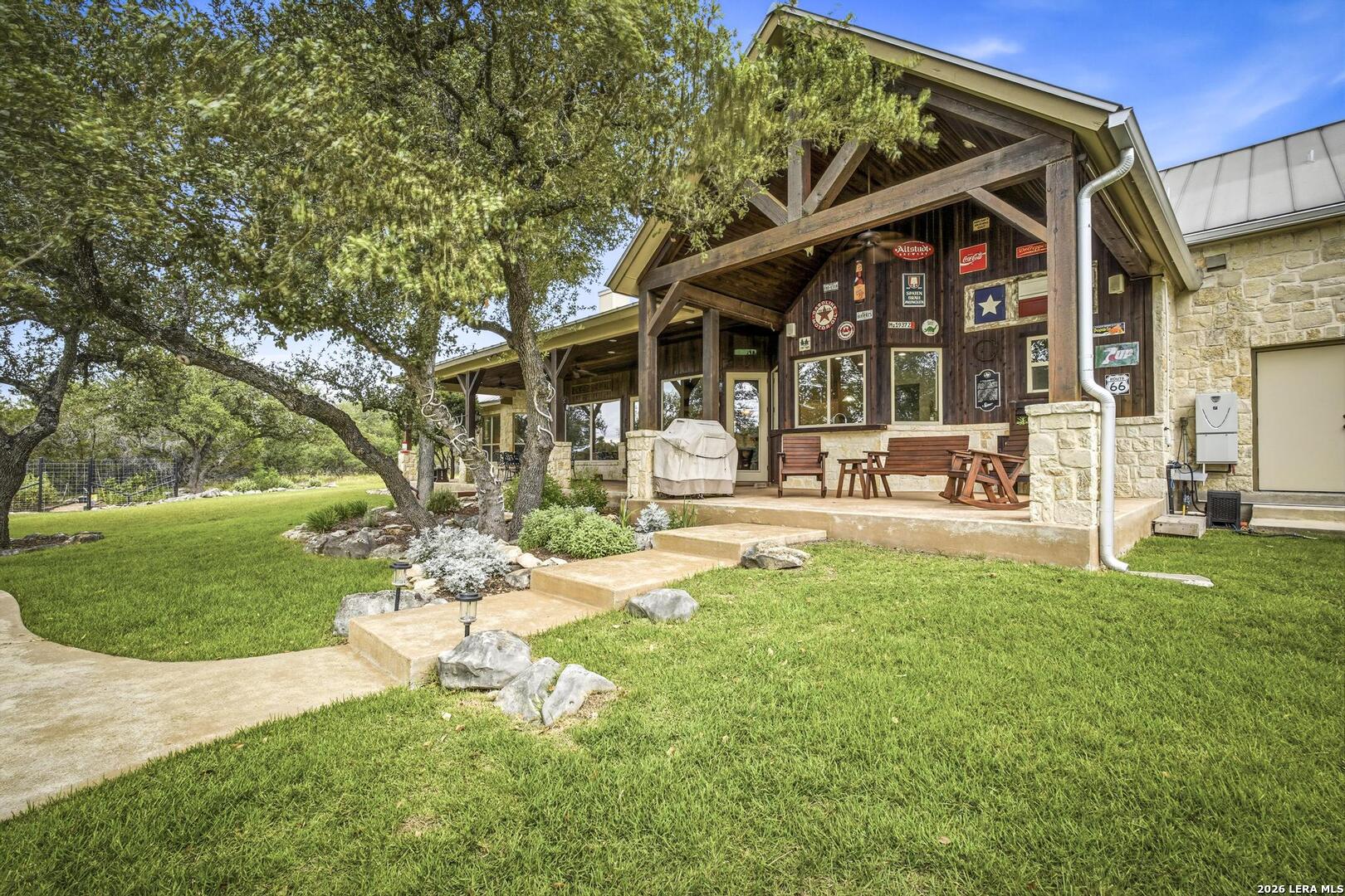 main property photo 49