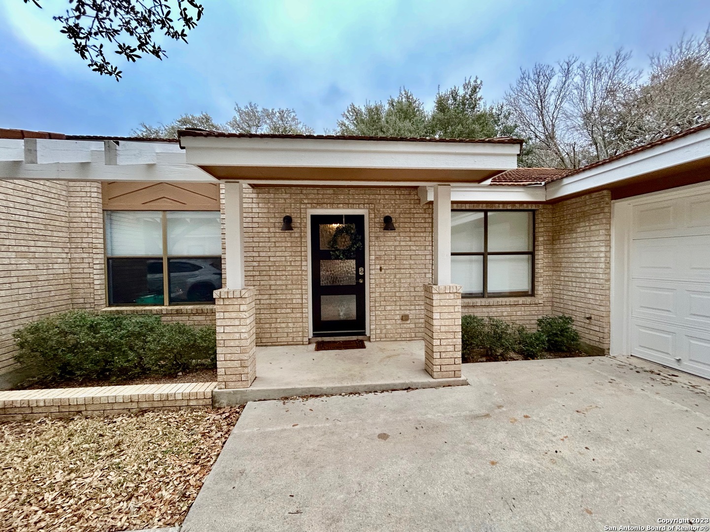 property viewer photo 1