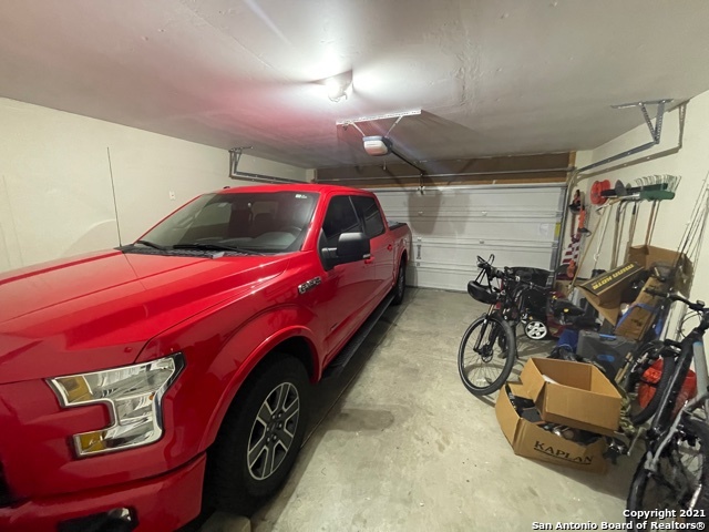 main property photo 18