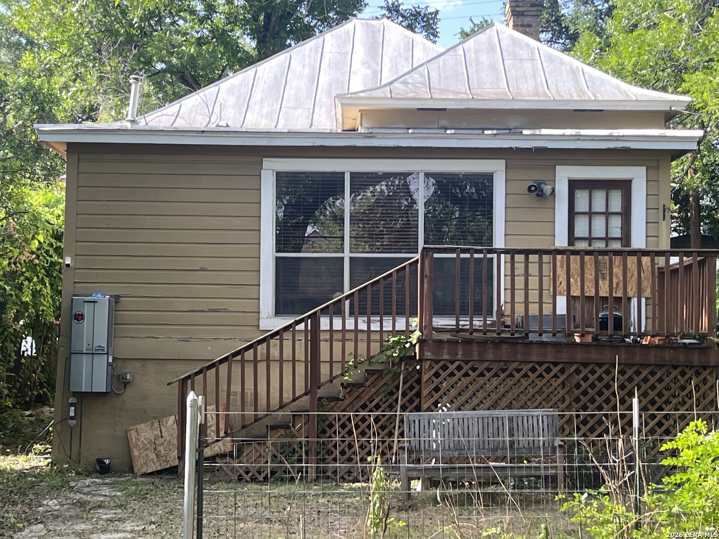 main property photo 2
