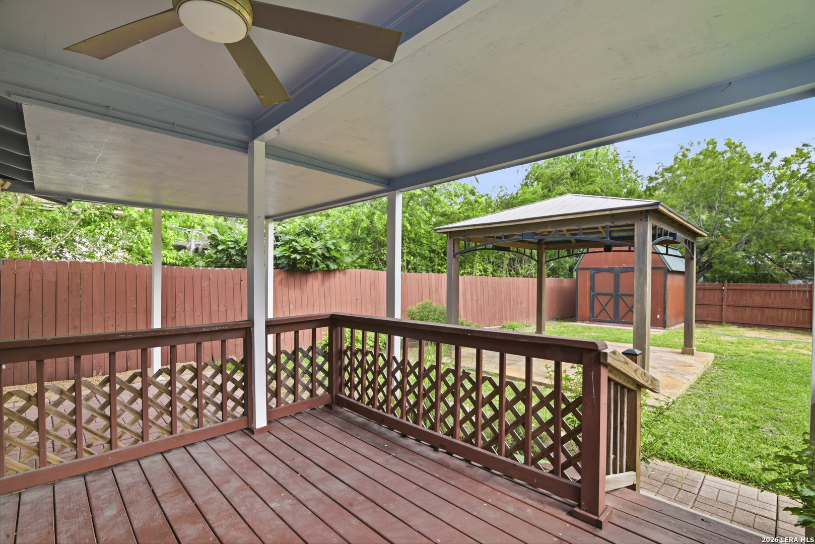 main property photo 22