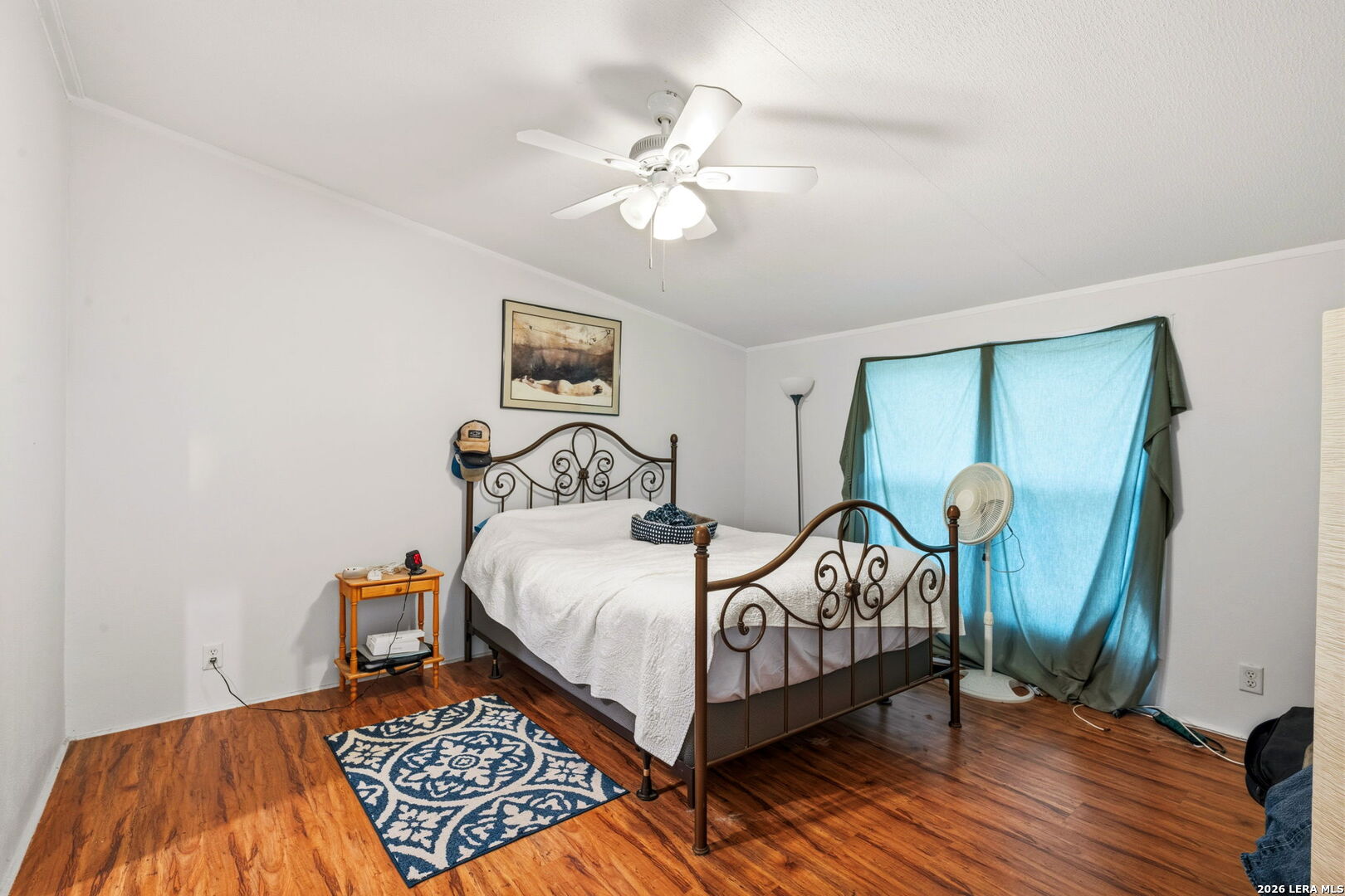 main property photo 11