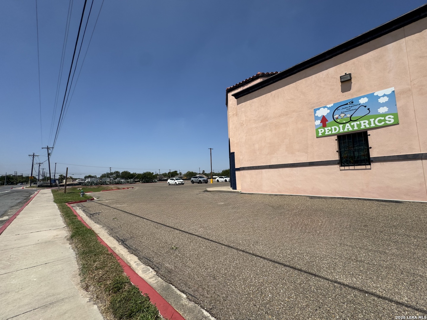 main property photo 15