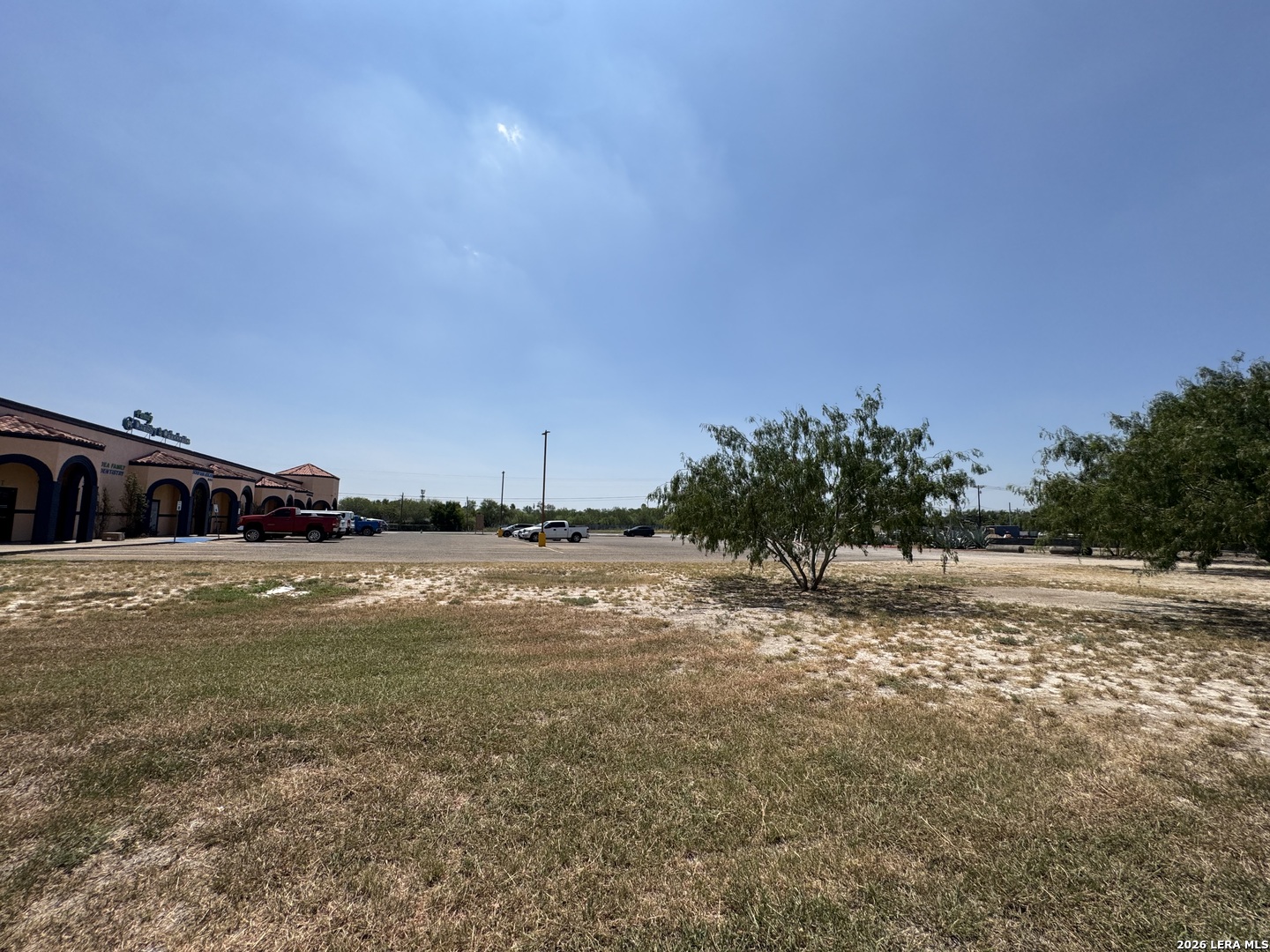 main property photo 16