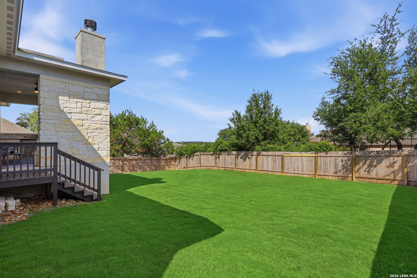 main property photo 50