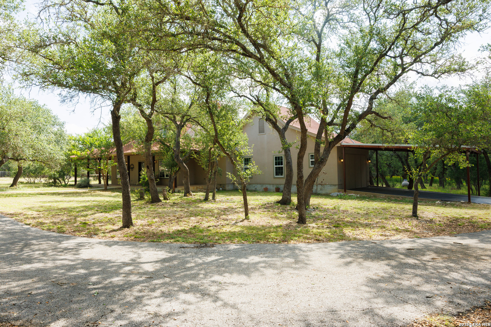 main property photo 37