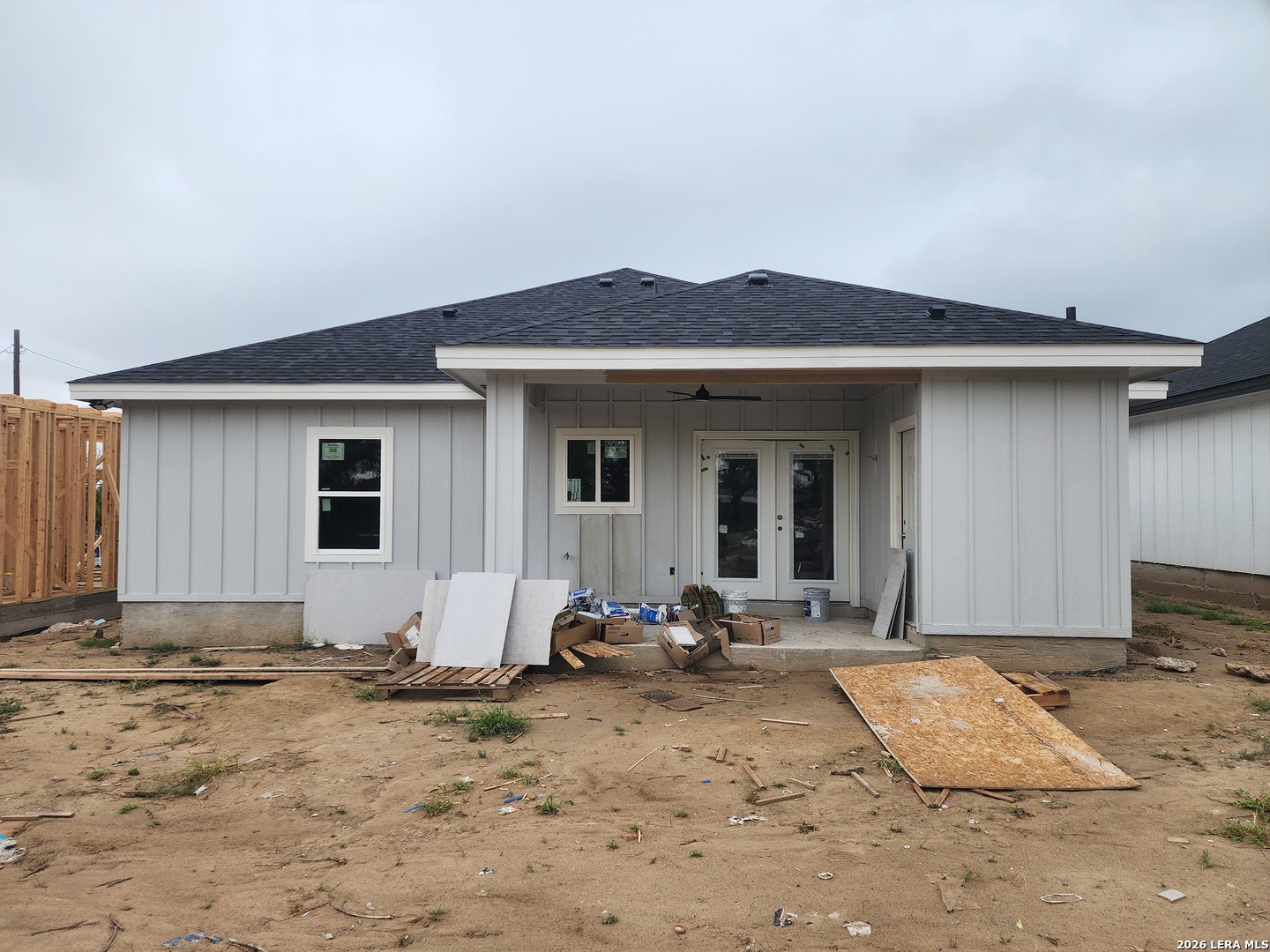 main property photo 14