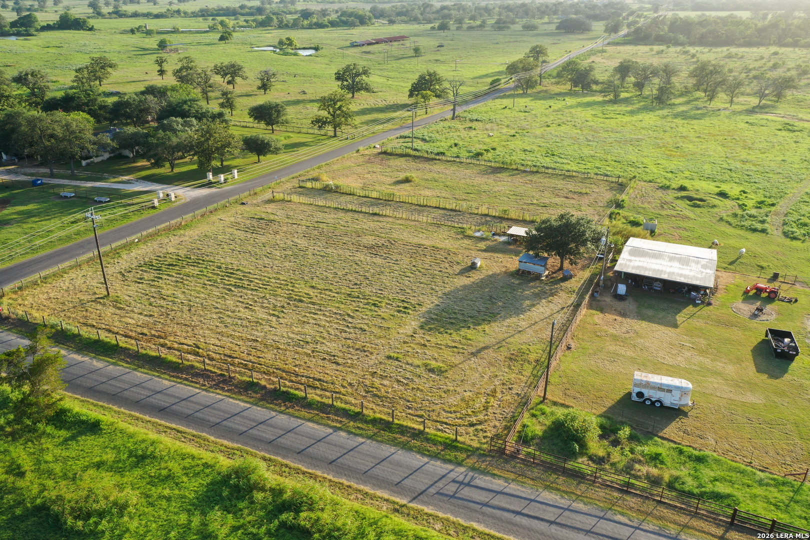 main property photo 36