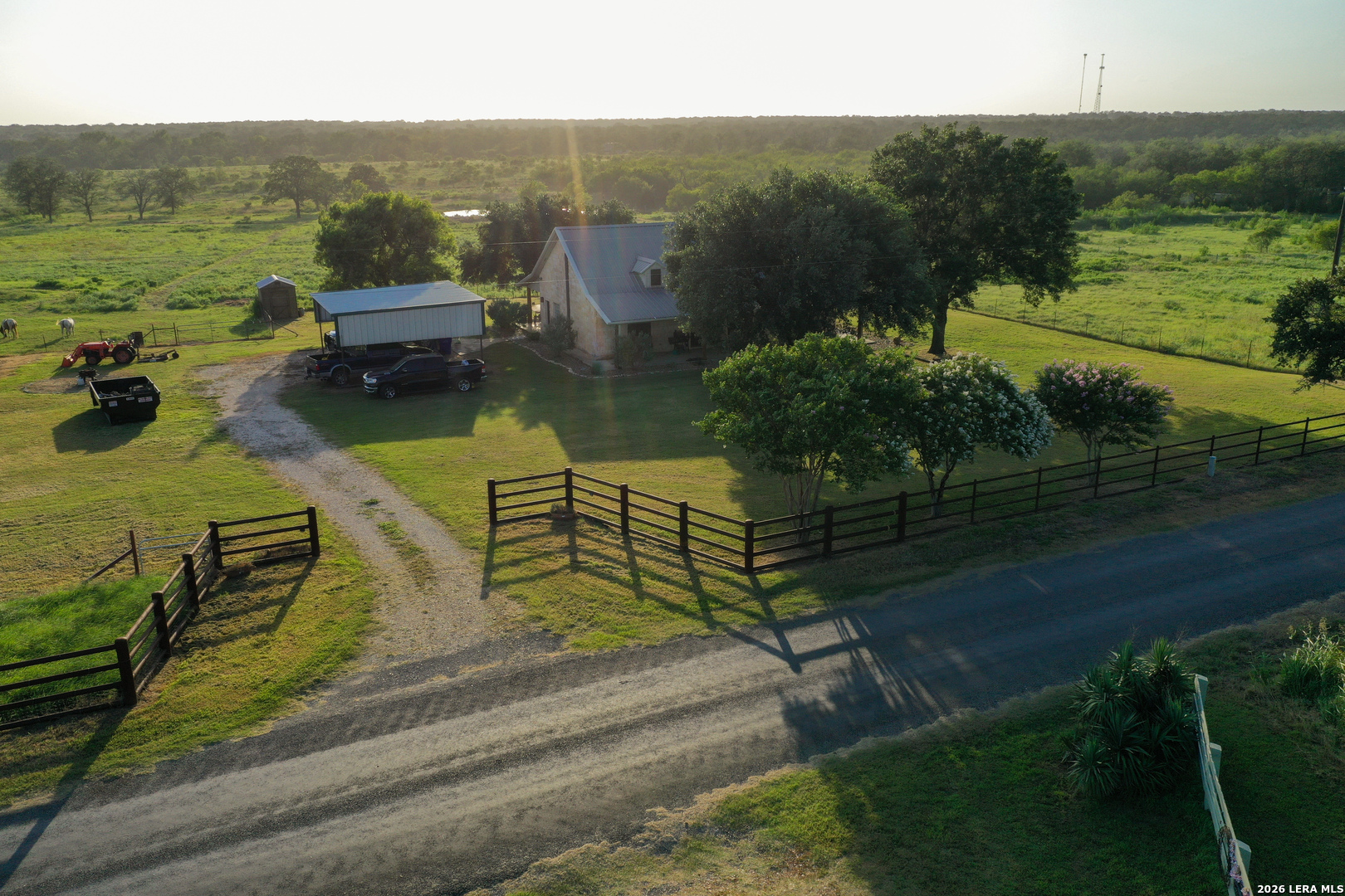 main property photo 37