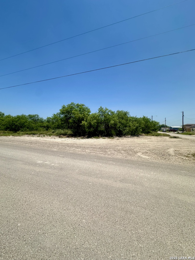 main property photo 3