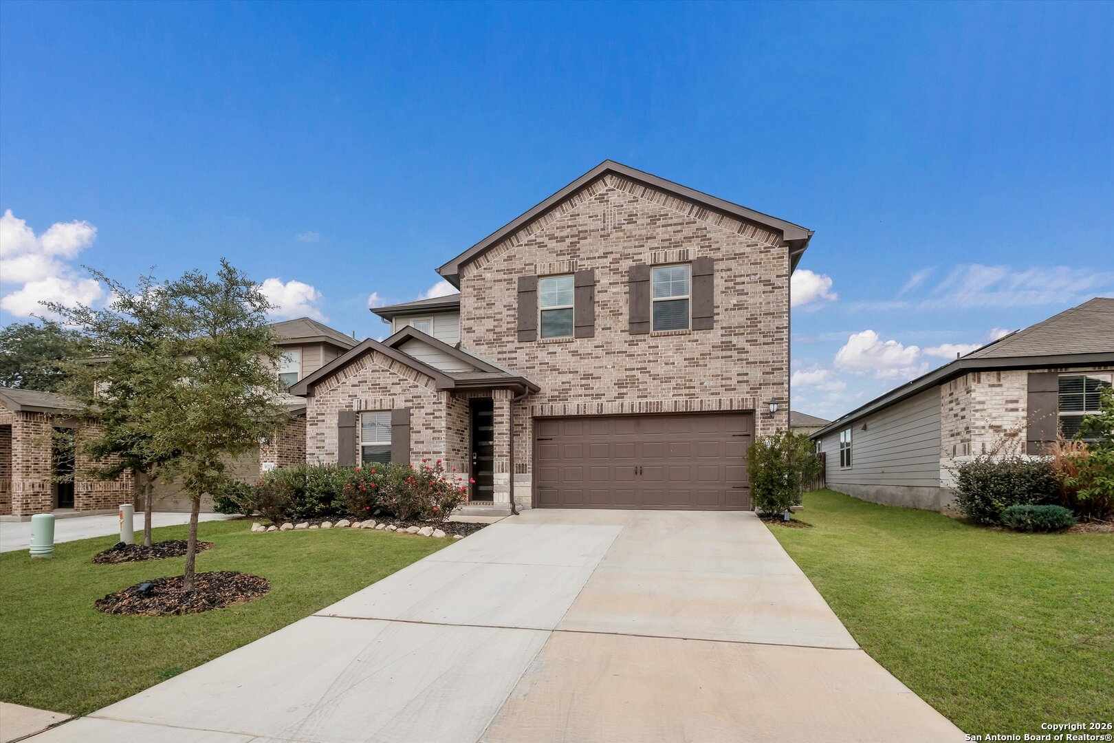 main property photo 4