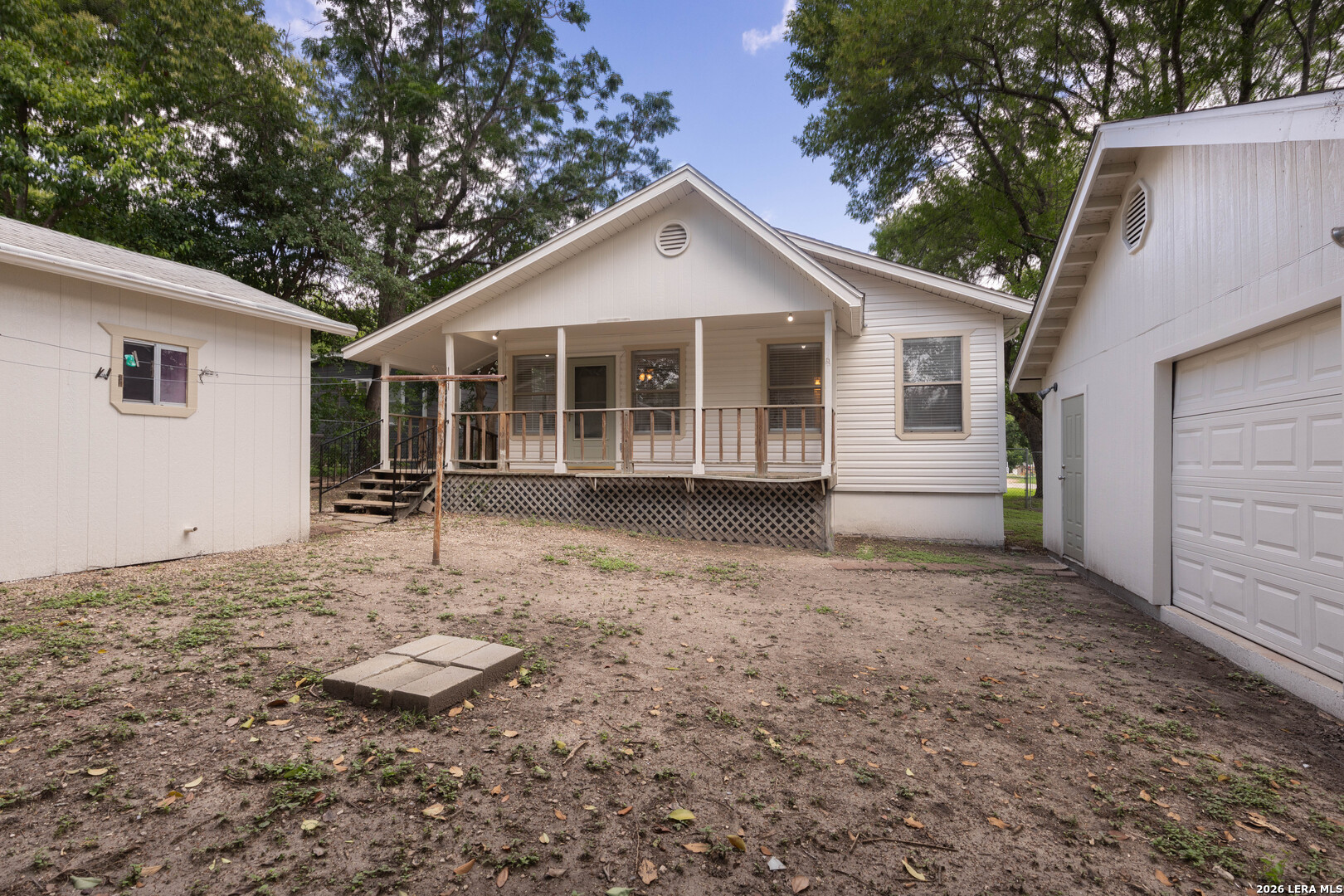 main property photo 38