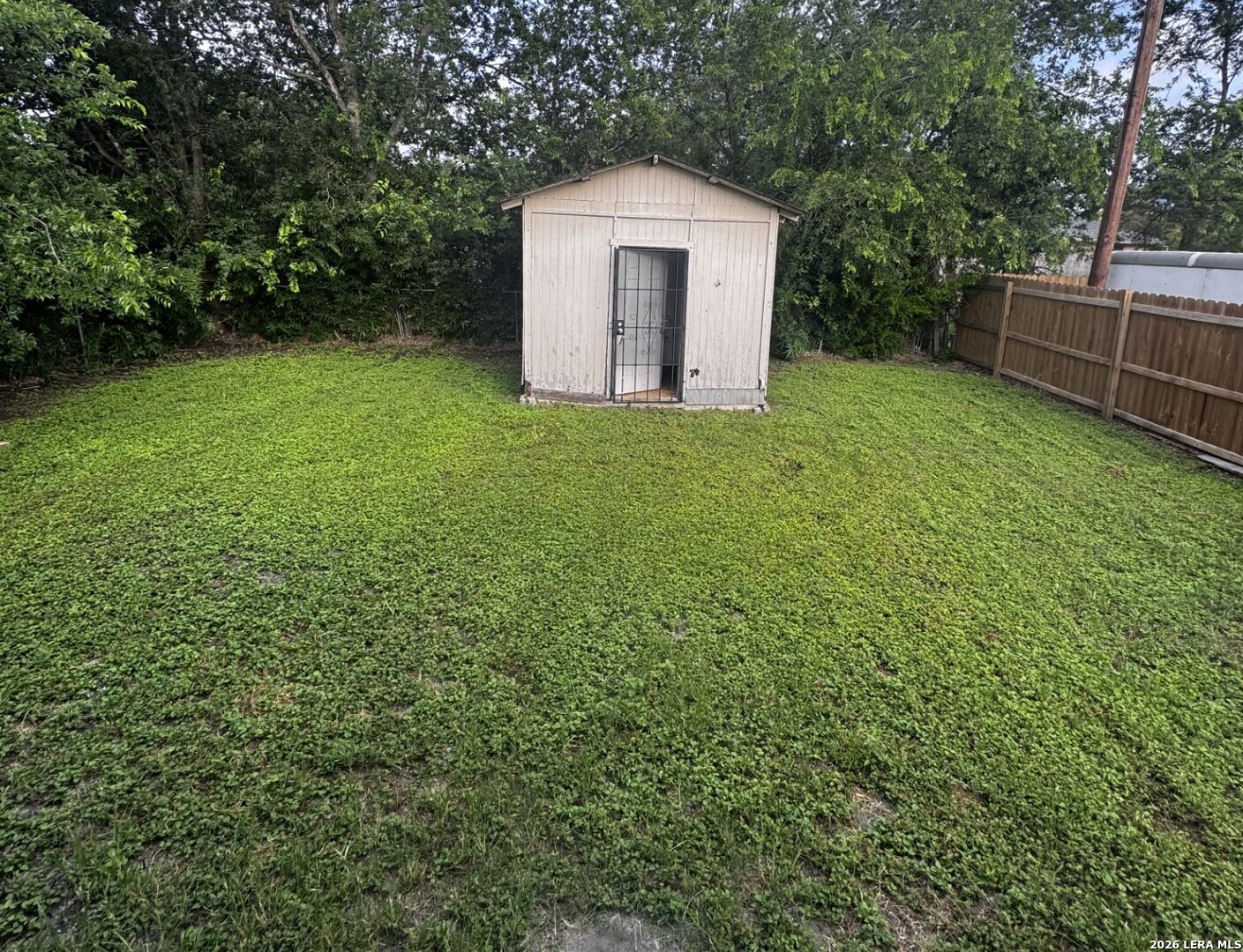main property photo 16