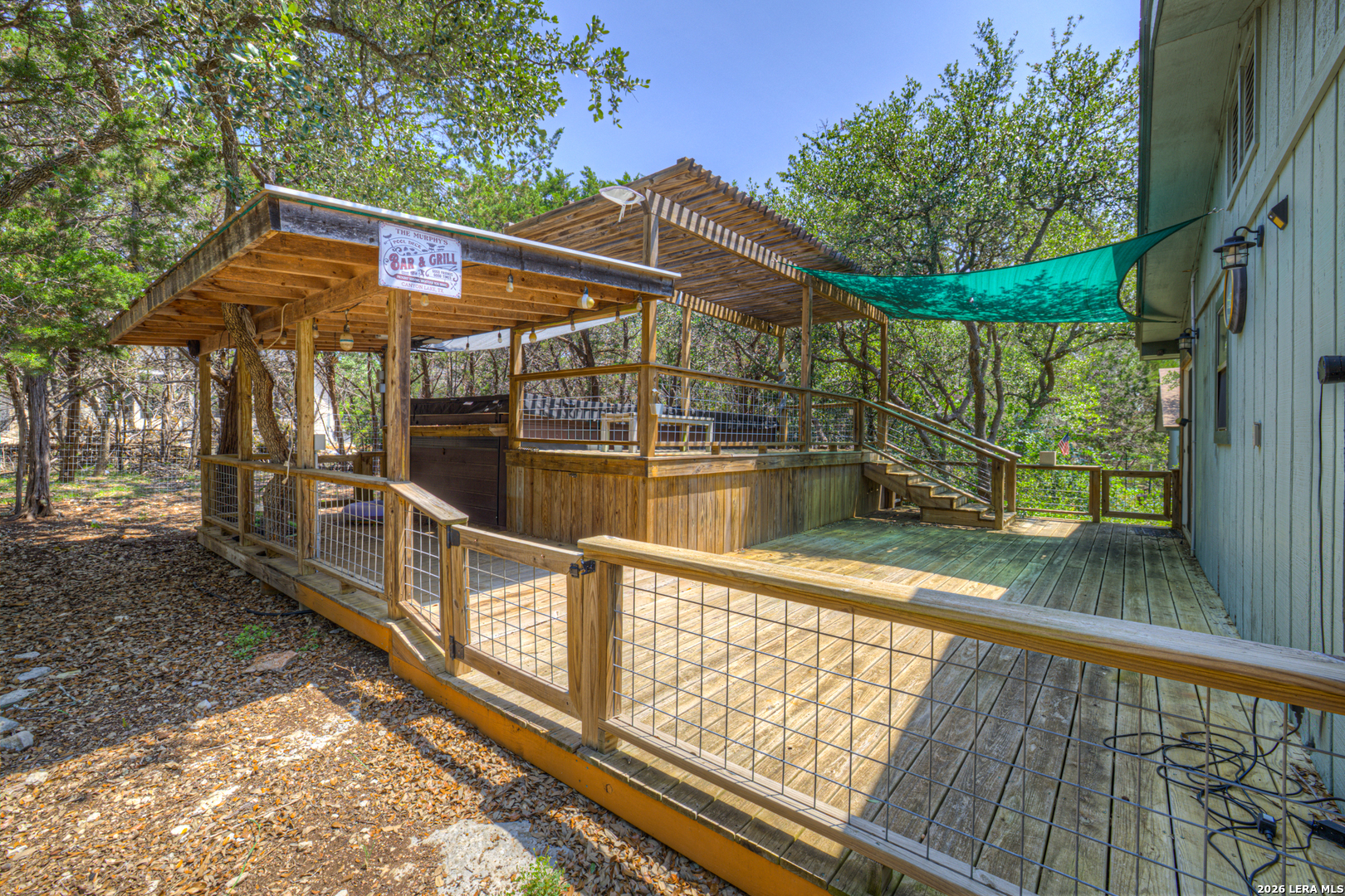 main property photo 28