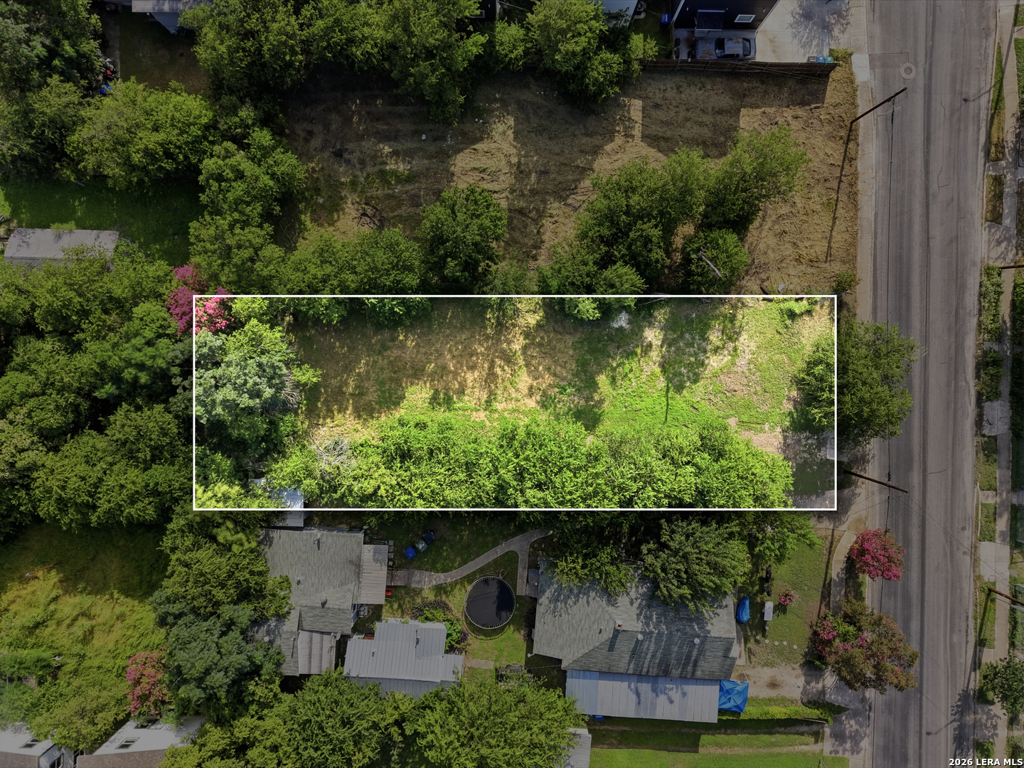 main property photo 12