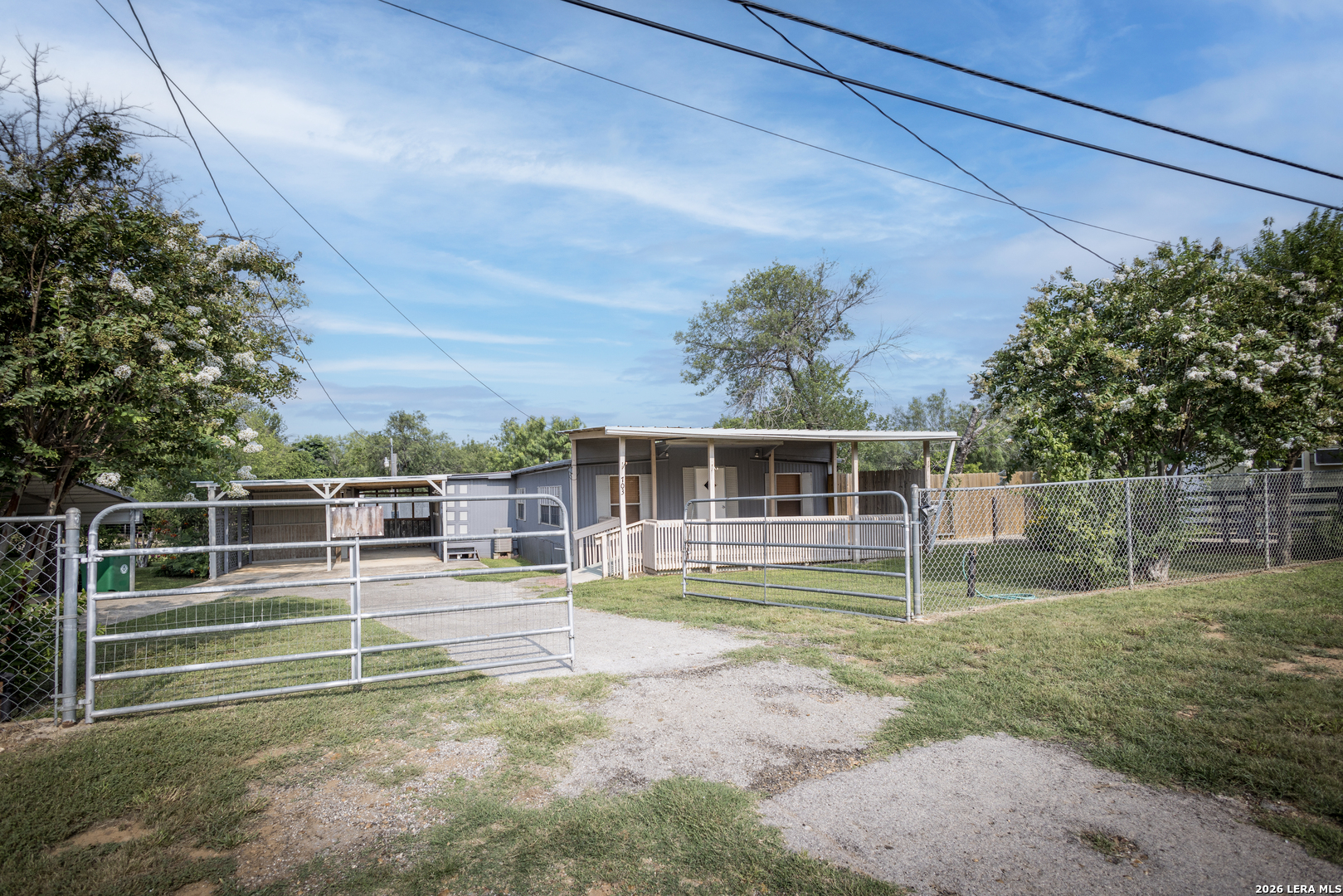 main property photo 26