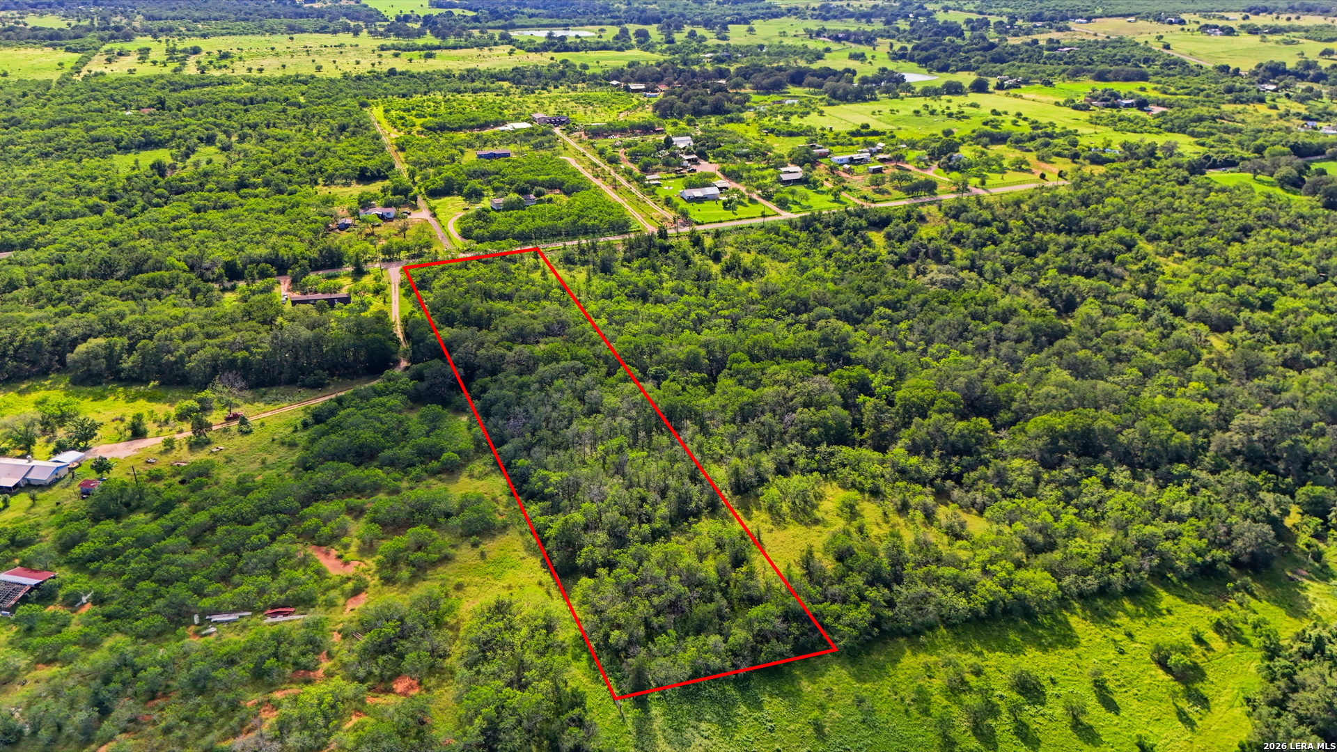 main property photo 6