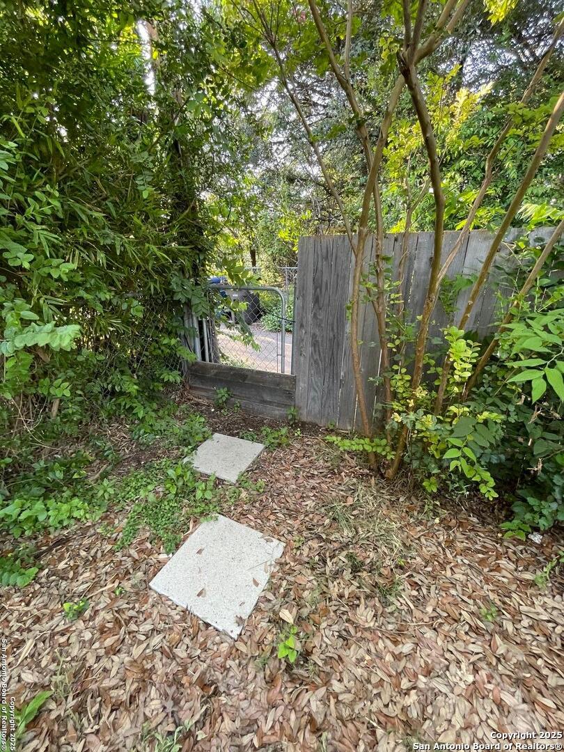 main property photo 21