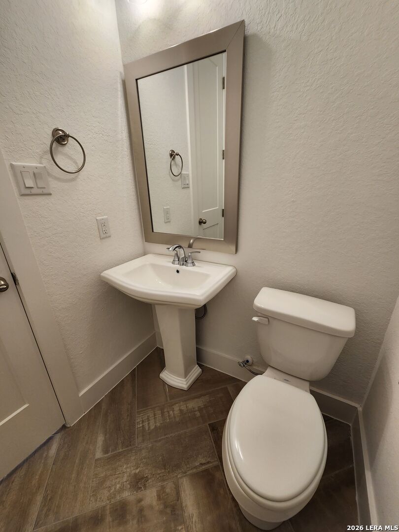main property photo 20
