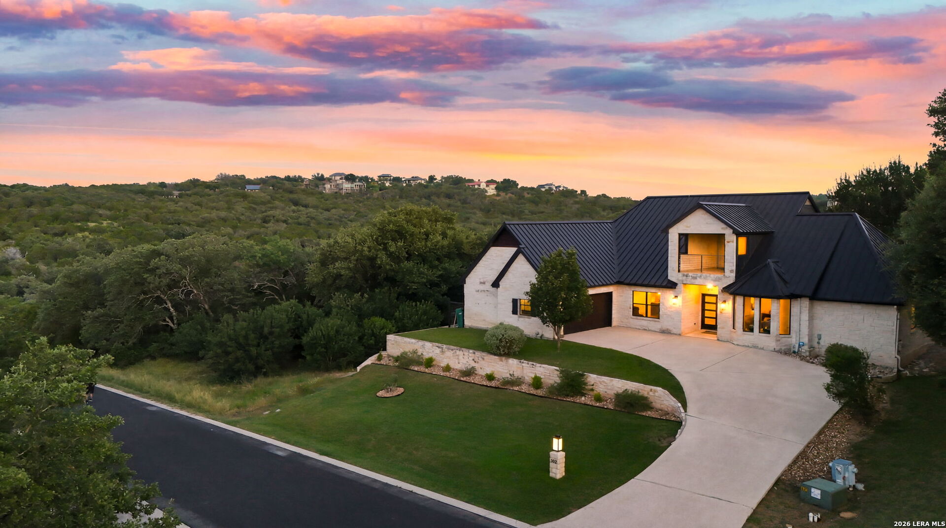 main property photo 48