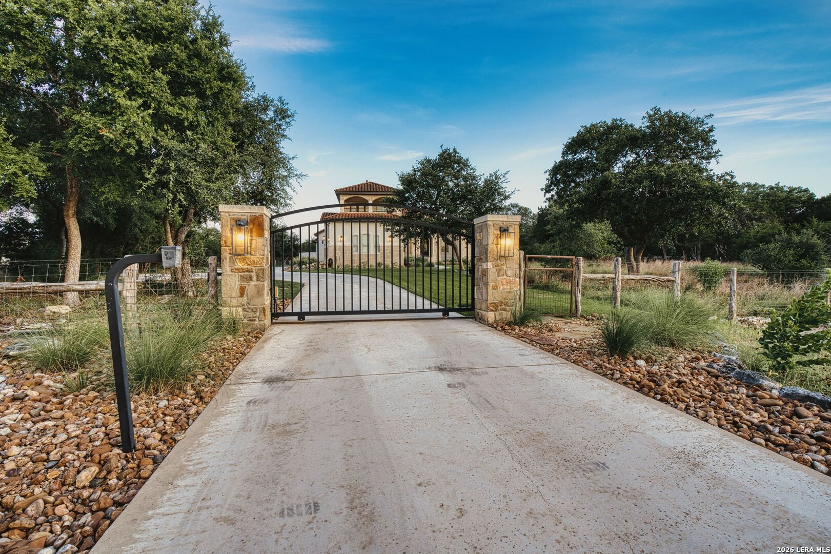 main property photo 46