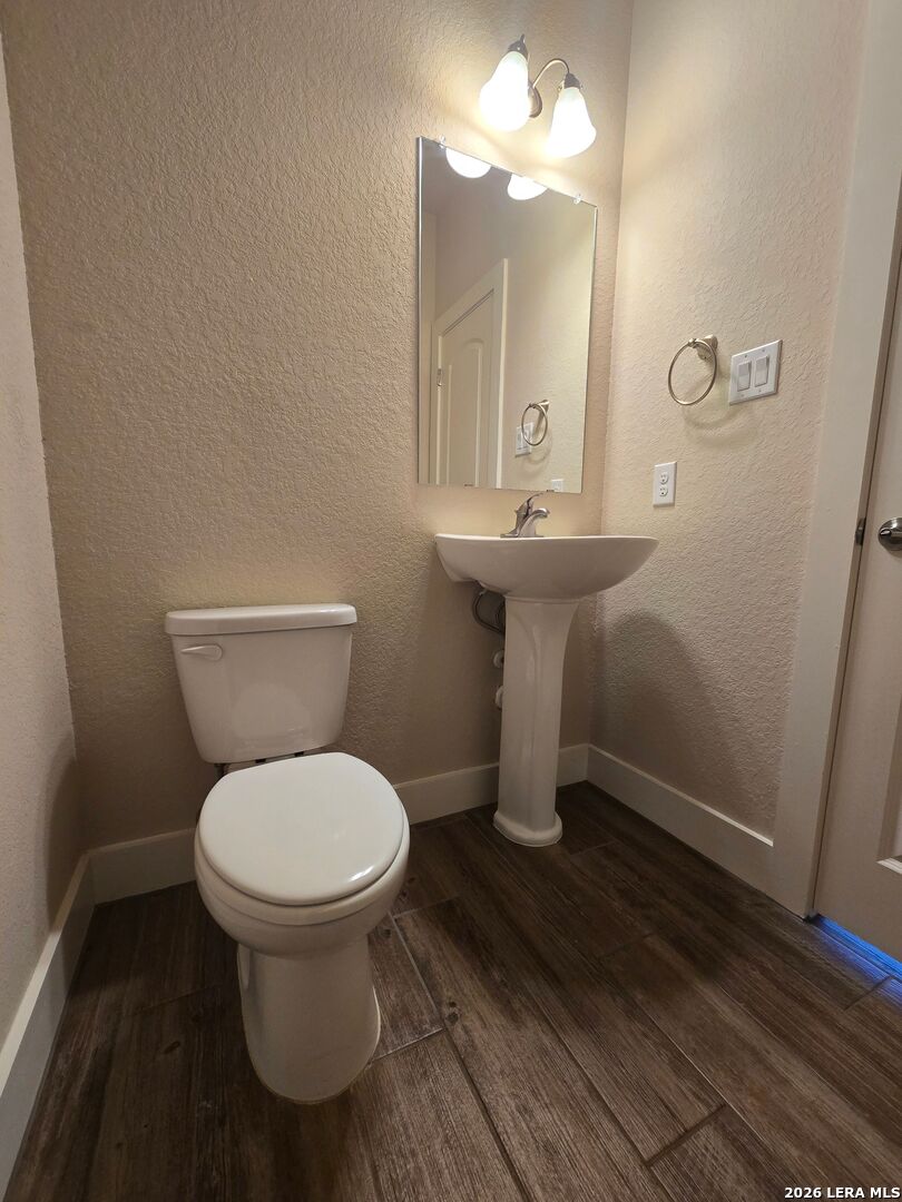 main property photo 15