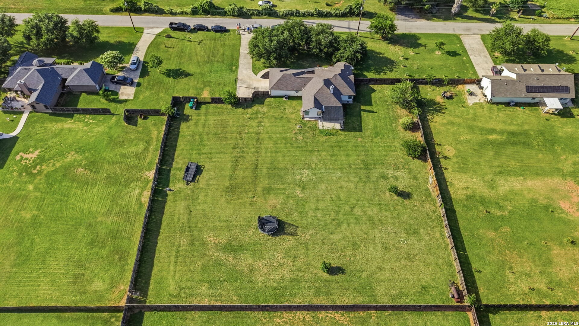 main property photo 44