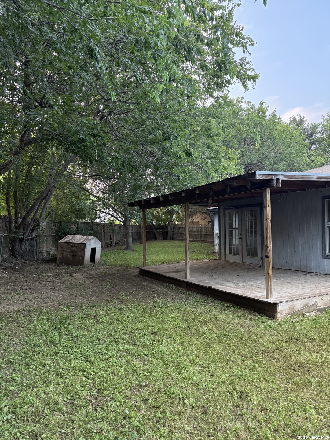 main property photo 13