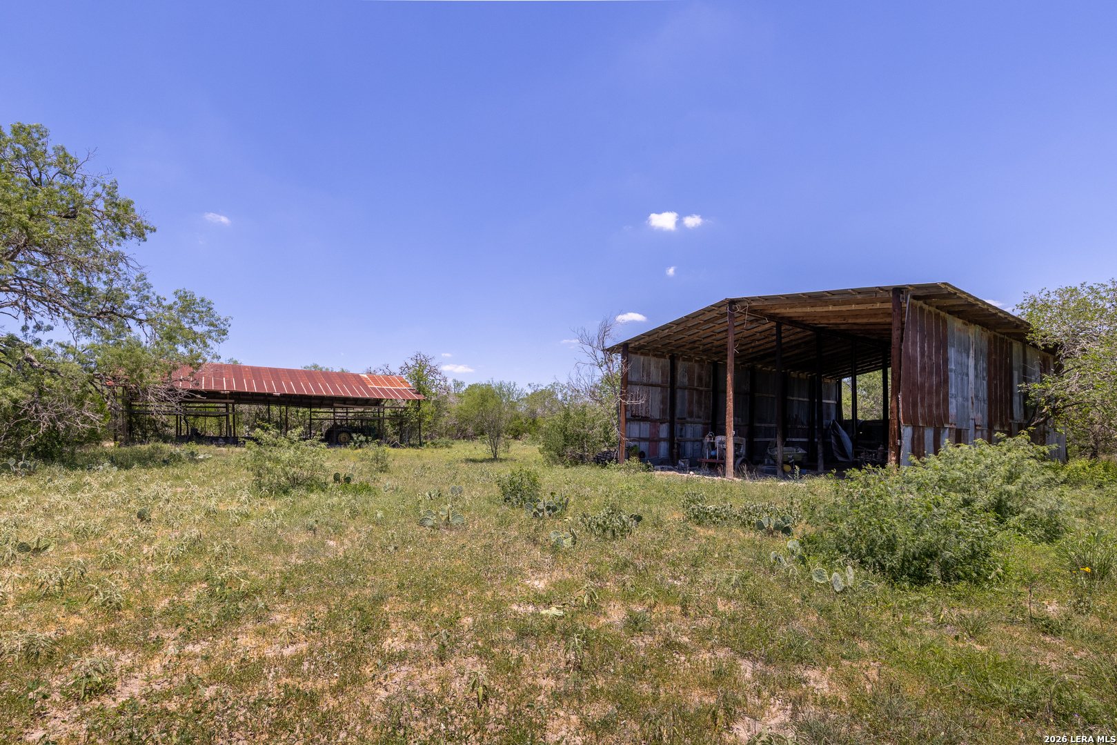 main property photo 15