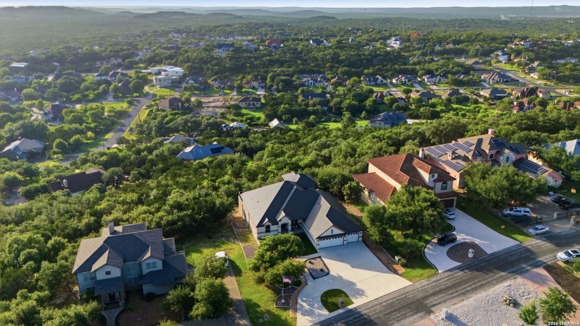 main property photo 40