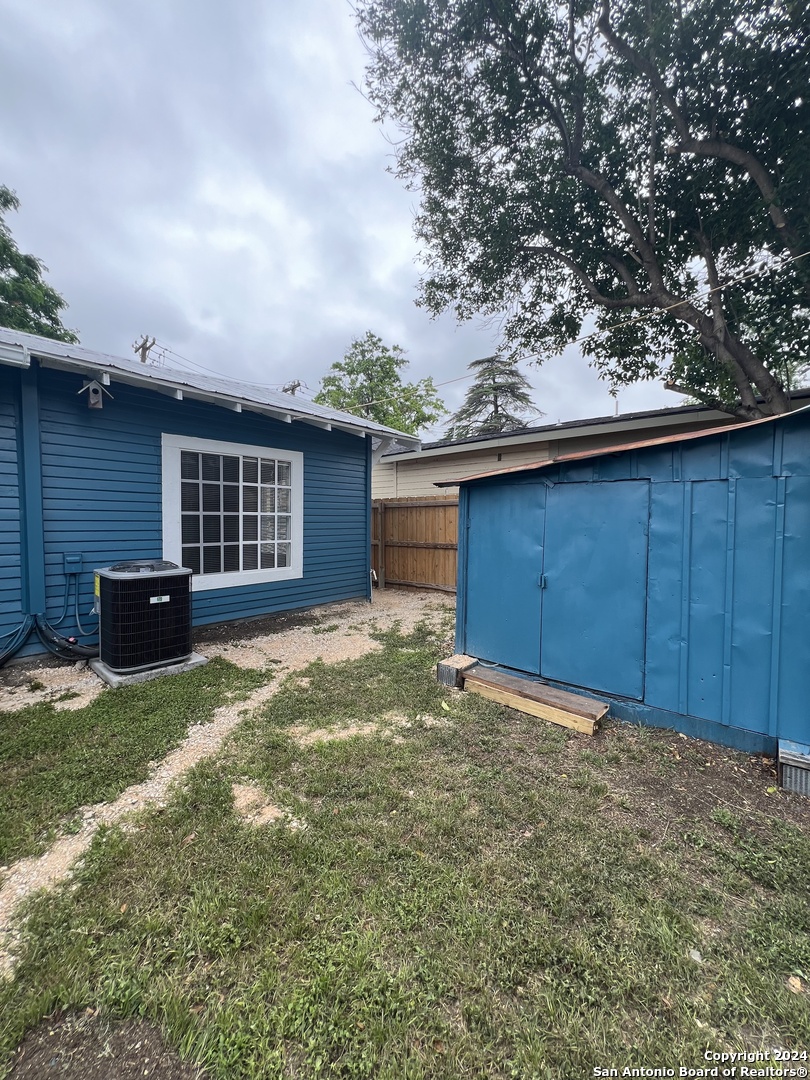 main property photo 27